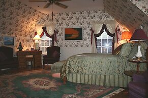 Heron Cay Lakeview Bed & Breakfast Inn