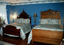 Heron Cay Lakeview Bed & Breakfast Inn