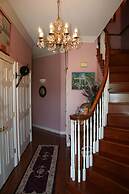 Heron Cay Lakeview Bed & Breakfast Inn