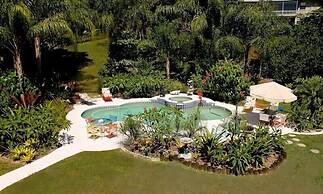 Heron Cay Lakeview Bed & Breakfast Inn