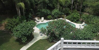 Heron Cay Lakeview Bed & Breakfast Inn