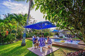 The Black Pearl Beach Side Apartments