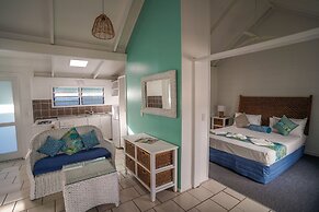 The Black Pearl Beach Side Apartments