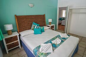 The Black Pearl Beach Side Apartments