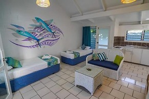 The Black Pearl Beach Side Apartments