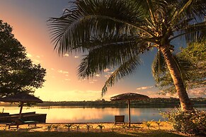 Poppys On The Lagoon