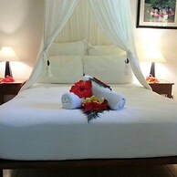 Poppys On The Lagoon