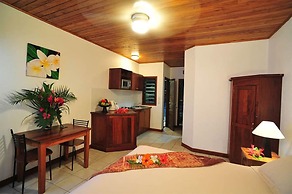 Poppys On The Lagoon