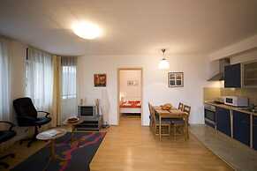 Aboriginal Budapest Apartments