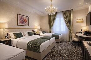 Hotel Grand