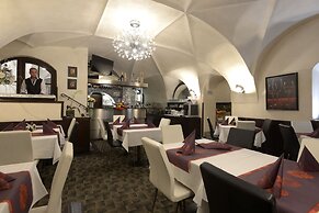 Hotel Grand