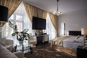 Hotel Grand
