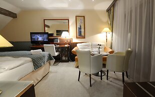 Hotel Grand