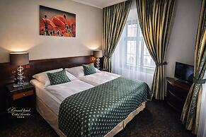 Hotel Grand