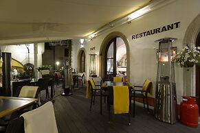 Hotel Grand
