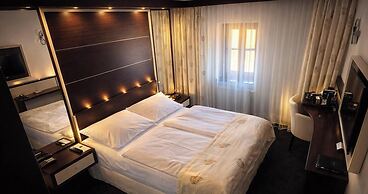 Hotel Grand