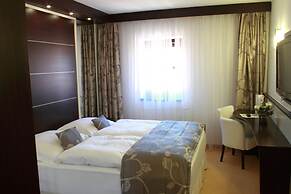 Hotel Grand