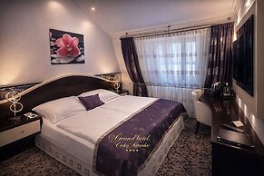 Hotel Grand