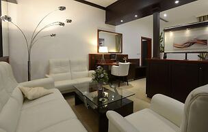 Hotel Grand