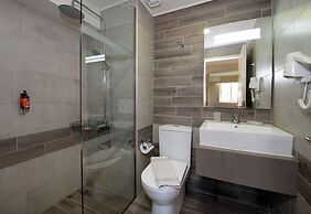 Atrion Hotel