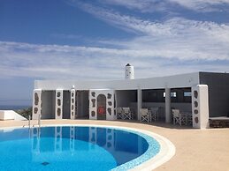 Laokasti Villas & Restaurant