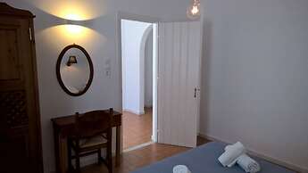 Laokasti Villas & Restaurant