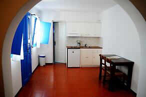 Laokasti Villas & Restaurant