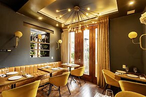 Bh la Quinta- Suites