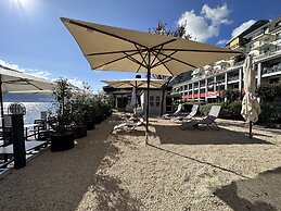 Seehotel Riviera at Lake Lucerne