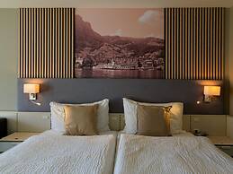 Seehotel Riviera at Lake Lucerne