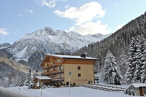 Hotel Garnì Pegrà