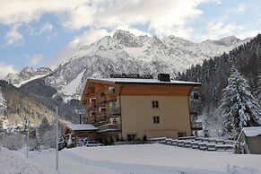 Hotel Garnì Pegrà