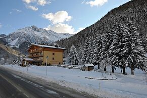 Hotel Garnì Pegrà