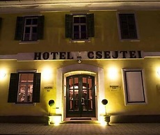 Hotel Csejtei