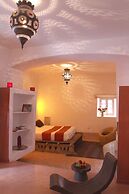 Riad O2