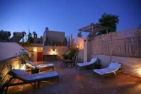 Riad O2