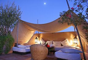 Riad O2