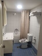 Bristol Hotel & Apartments