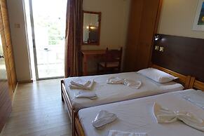 Bristol Hotel & Apartments