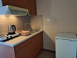 Bristol Hotel & Apartments