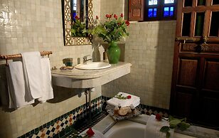 Dar Tazi - Medina View