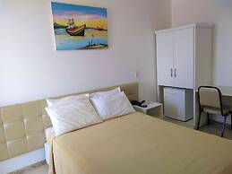 Simas Praia Hotel