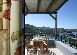 Erivolos Hotel Apartments