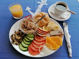 Mirabella Apartments