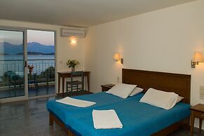 Mirabella Apartments