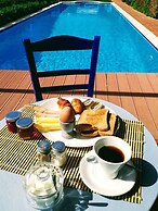 Mirabella Apartments