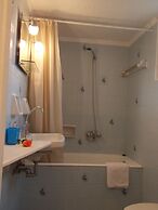 Mirabella Apartments