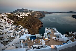 Nefeli Homes - Adults Only