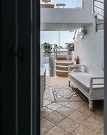 Nefeli Homes - Adults Only