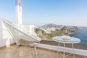 Nefeli Homes - Adults Only